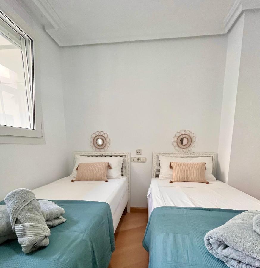 Gatu Premium Villa Turquesa Playa Y Parking Cádiz Buitenkant foto